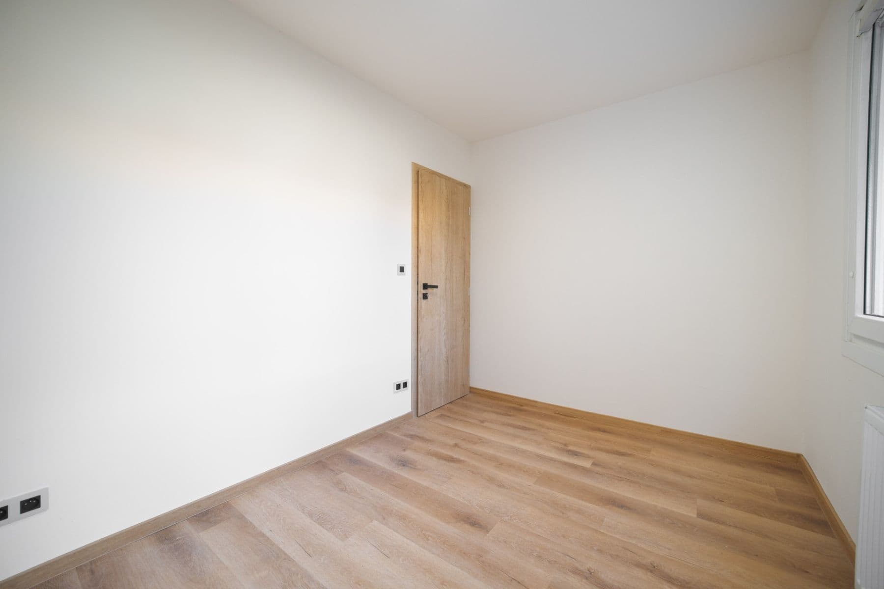Predaj bytu 3-izbový 60 m², Partyzánská, Plzeň, Plzeňský kraj Predaj bytu 3-izbový 60 m², Partyzánská, Plzeň, Plzeňský kraj