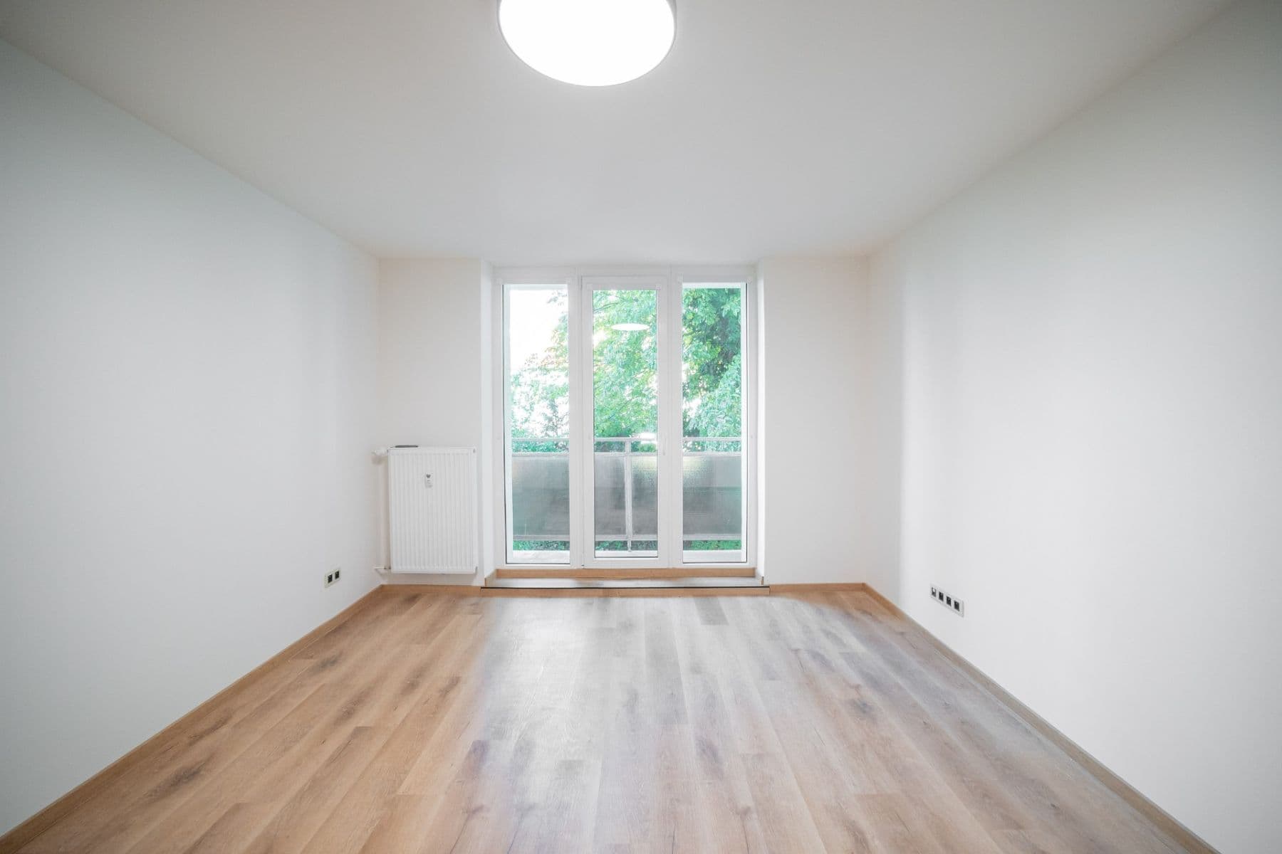 Predaj bytu 3-izbový 60 m², Partyzánská, Plzeň, Plzeňský kraj Predaj bytu 3-izbový 60 m², Partyzánská, Plzeň, Plzeňský kraj