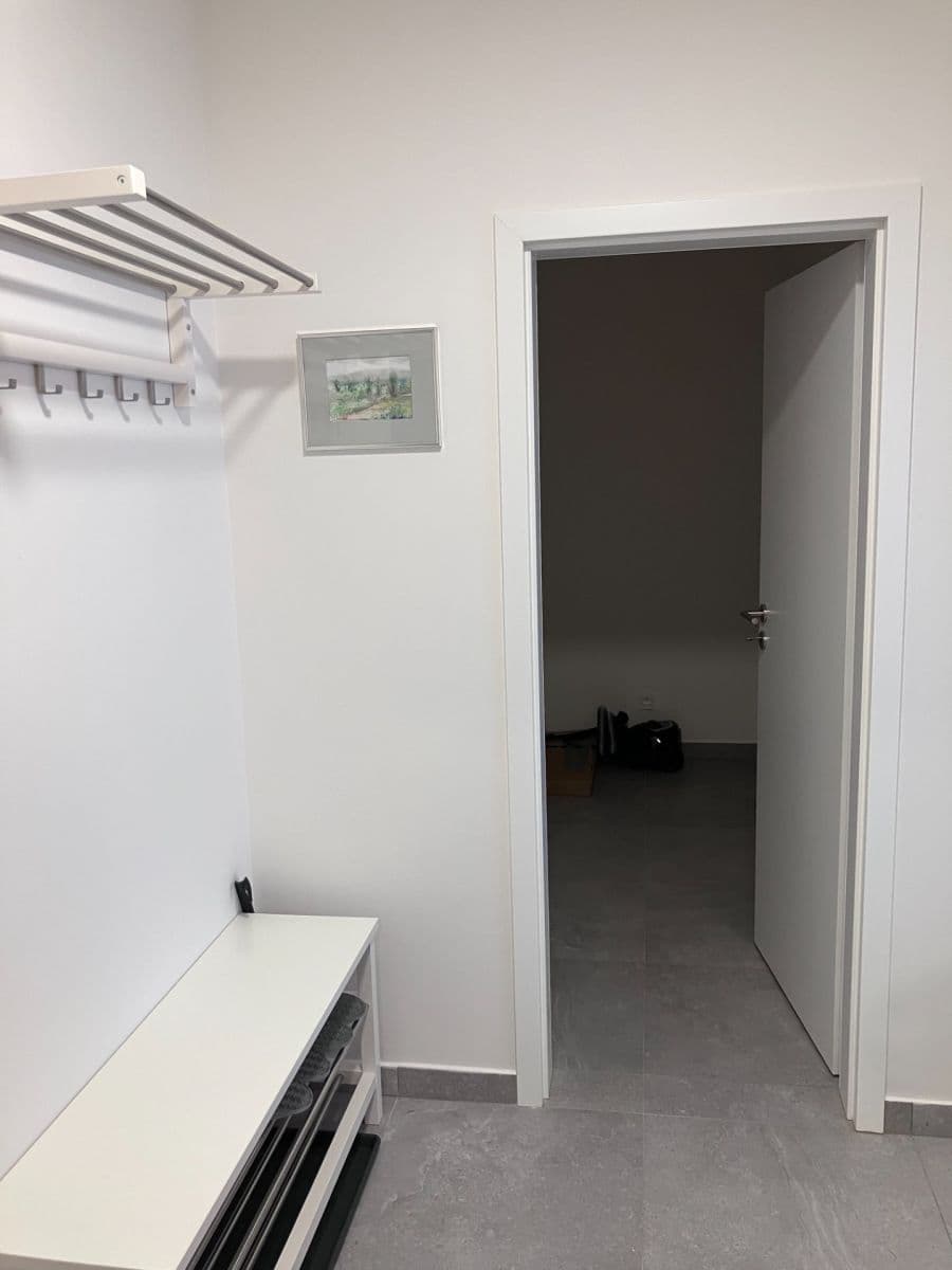 Prenájom bytu 2-izbový 49 m², Labská, Vrchlabí, Královéhradecký kraj Prenájom bytu 2-izbový 49 m², Labská, Vrchlabí, Královéhradecký kraj