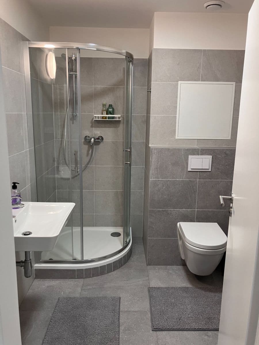 Prenájom bytu 2-izbový 49 m², Labská, Vrchlabí, Královéhradecký kraj Prenájom bytu 2-izbový 49 m², Labská, Vrchlabí, Královéhradecký kraj