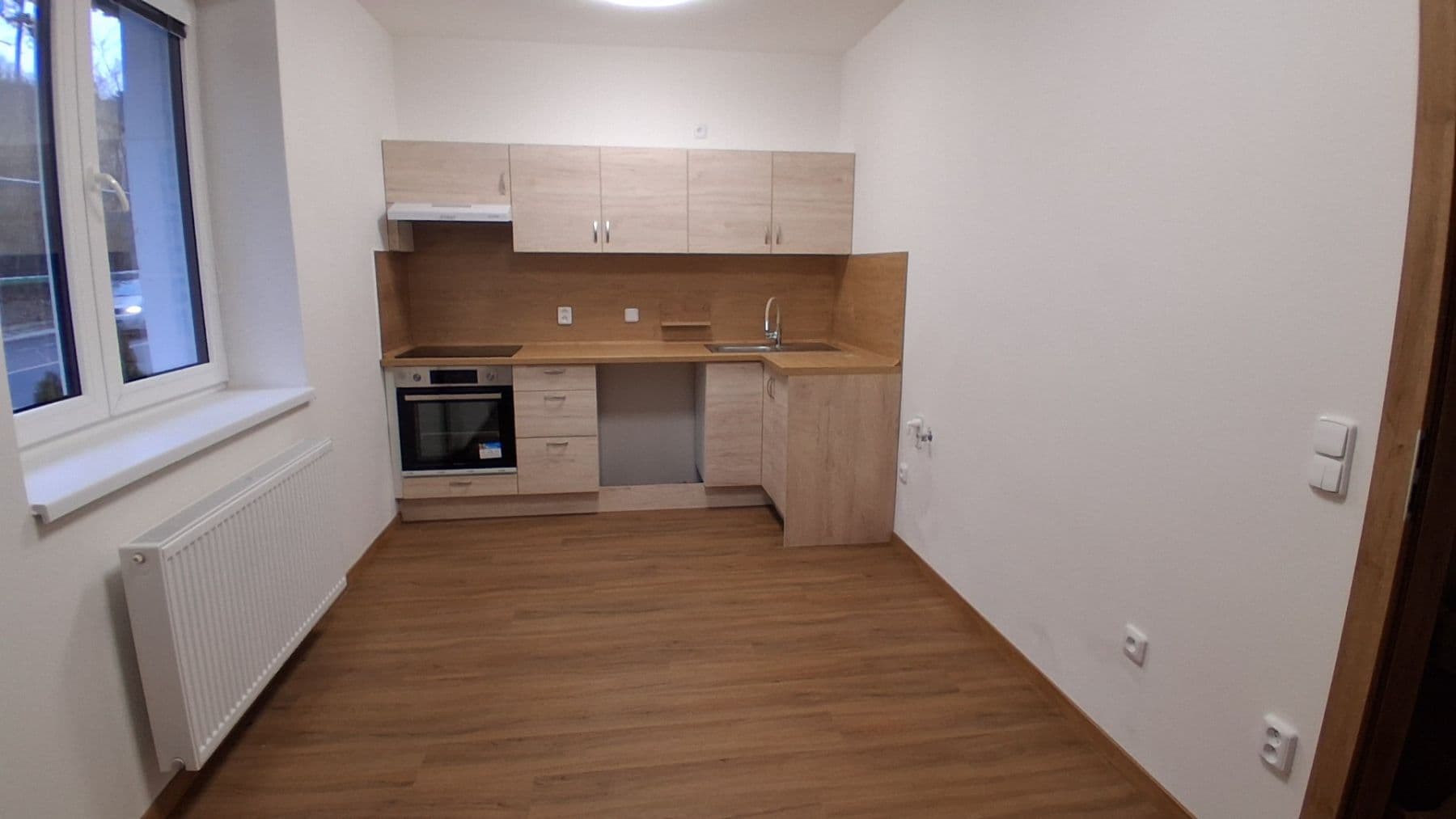 Prenájom bytu 2-izbový 40 m², Komenského, Zdice, Středočeský kraj Prenájom bytu 2-izbový 40 m², Komenského, Zdice, Středočeský kraj