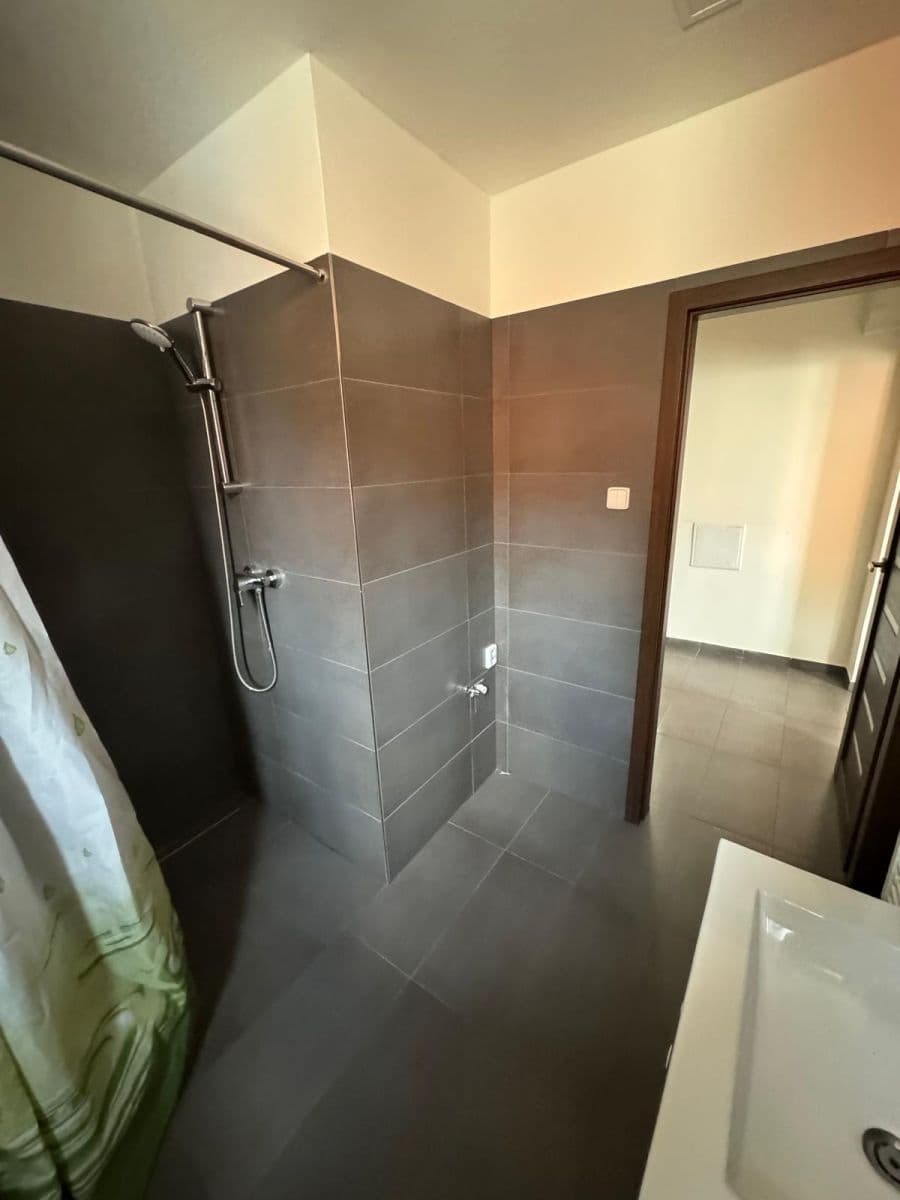 Prenájom bytu 2-izbový 54 m², Žalanského, Praha, Praha Prenájom bytu 2-izbový 54 m², Žalanského, Praha, Praha