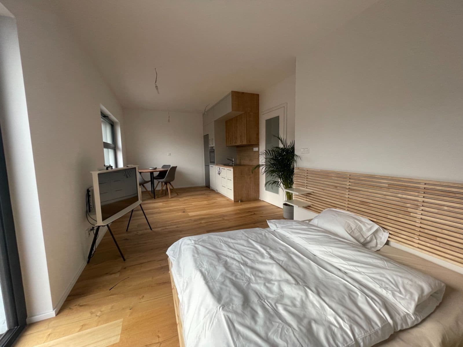 Prenájom bytu 1-izbový 31 m², Kurandové, Praha, Praha Prenájom bytu 1-izbový 31 m², Kurandové, Praha, Praha