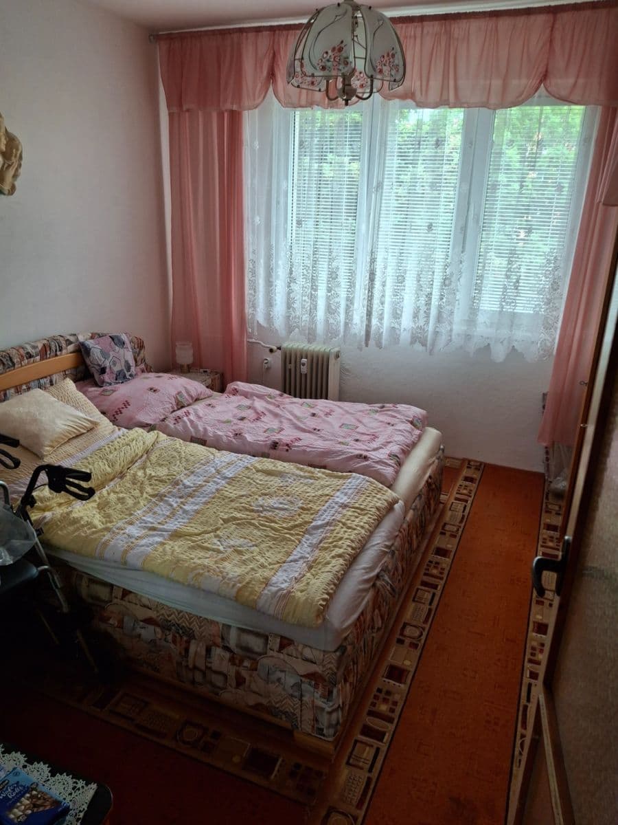 Predaj bytu 3-izbový 74 m², Dukelská, Uničov, Olomoucký kraj Predaj bytu 3-izbový 74 m², Dukelská, Uničov, Olomoucký kraj