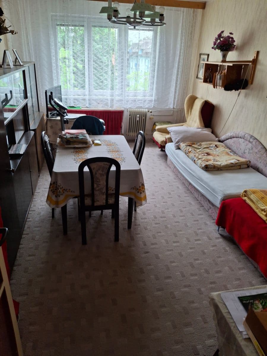 Predaj bytu 3-izbový 74 m², Dukelská, Uničov, Olomoucký kraj Predaj bytu 3-izbový 74 m², Dukelská, Uničov, Olomoucký kraj