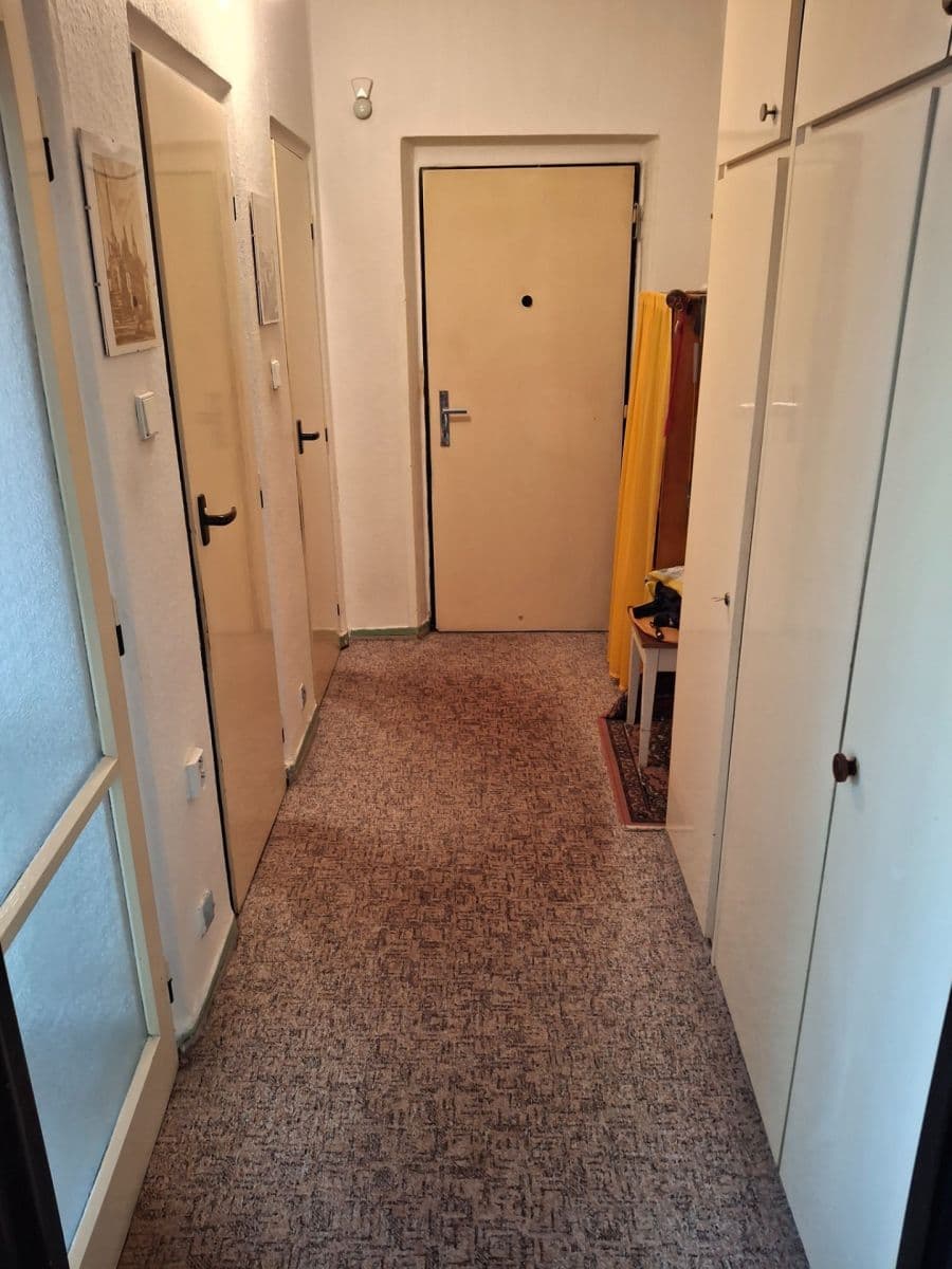 Predaj bytu 3-izbový 74 m², Dukelská, Uničov, Olomoucký kraj Predaj bytu 3-izbový 74 m², Dukelská, Uničov, Olomoucký kraj