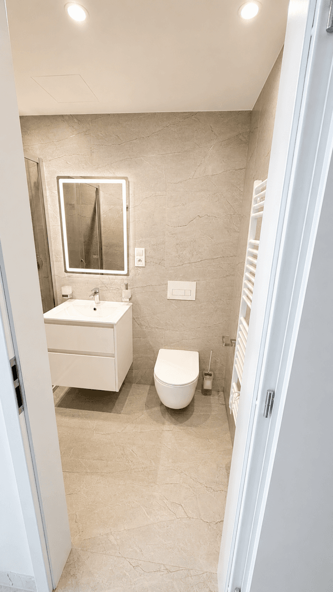 Prenájom bytu 2-izbový 50 m², Komárkova, Praha, Praha Prenájom bytu 2-izbový 50 m², Komárkova, Praha, Praha