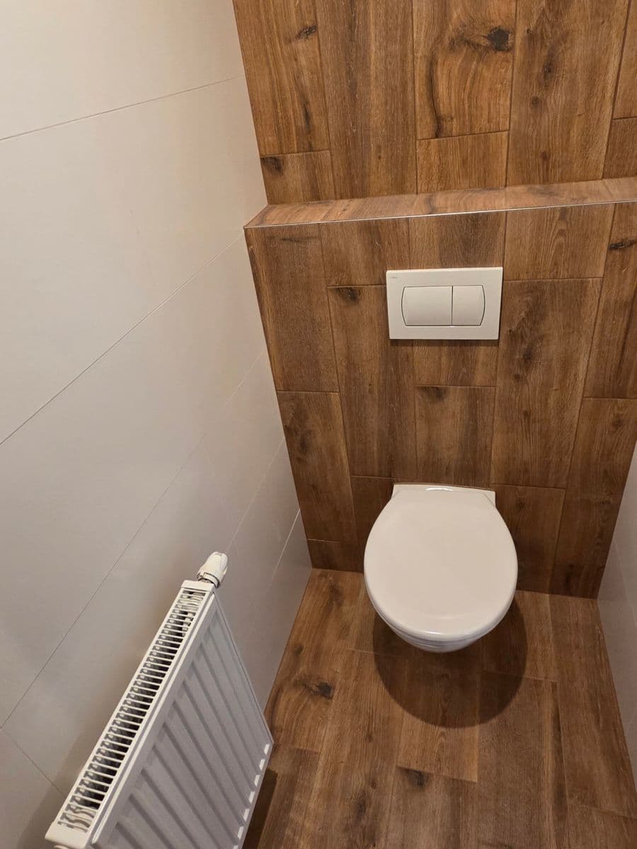 Prenájom bytu 4-izbový 107 m², Dalibora z Myšlína, Doksy, Liberecký kraj Prenájom bytu 4-izbový 107 m², Dalibora z Myšlína, Doksy, Liberecký kraj