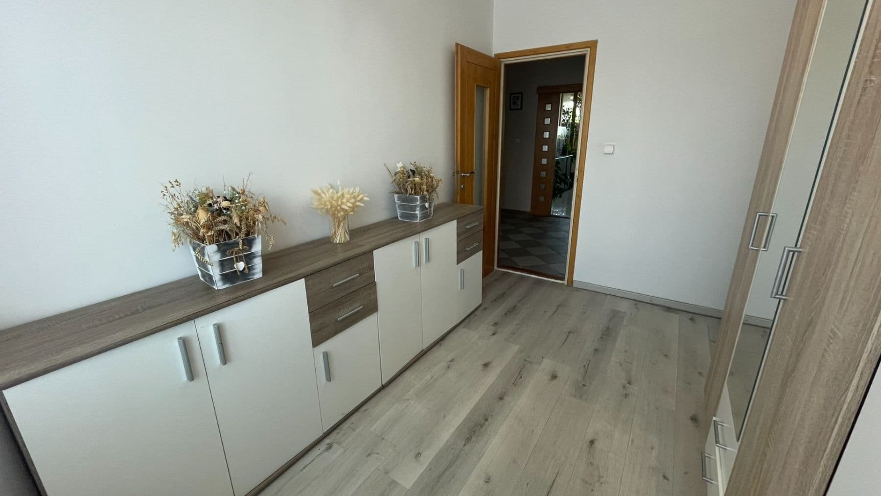 Predaj bytu 4-izbový 94 m², Uherská, Praha, Praha Predaj bytu 4-izbový 94 m², Uherská, Praha, Praha