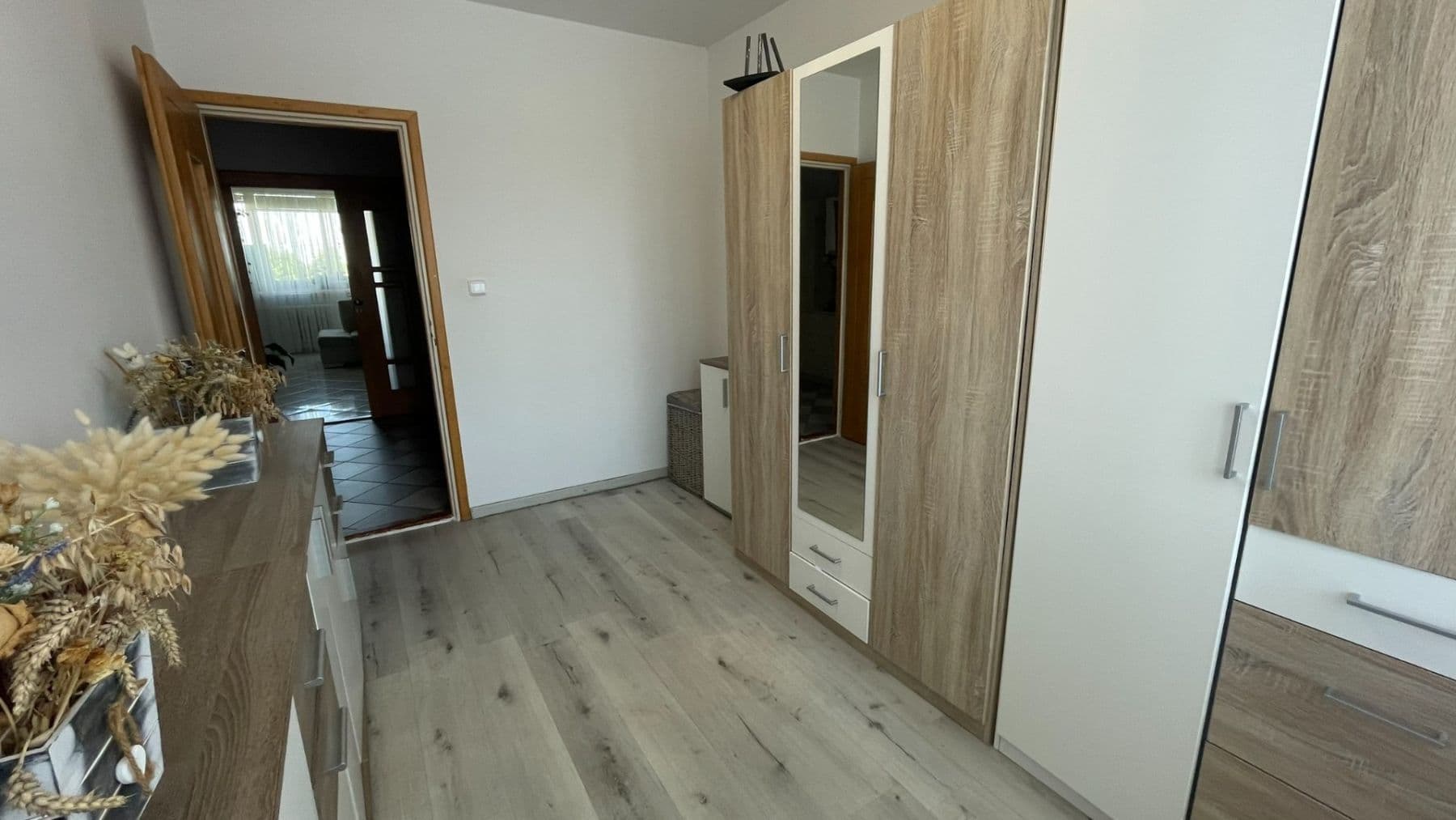 Predaj bytu 4-izbový 94 m², Uherská, Praha, Praha Predaj bytu 4-izbový 94 m², Uherská, Praha, Praha