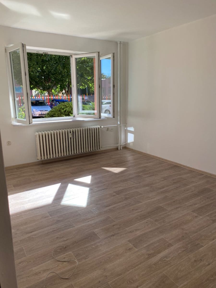 Predaj bytu 1-izbový 34 m², Jiráskova, Krnov, Moravskoslezský kraj Predaj bytu 1-izbový 34 m², Jiráskova, Krnov, Moravskoslezský kraj