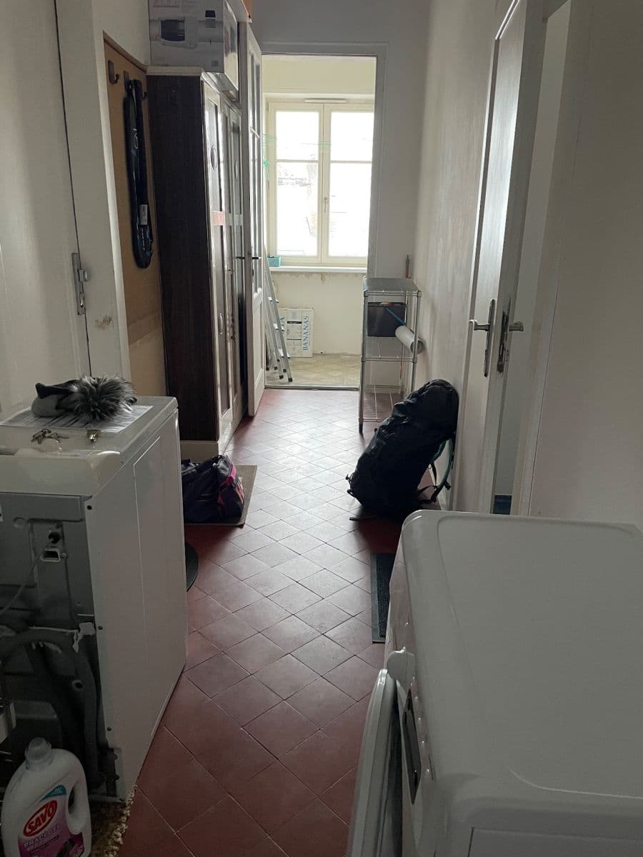 Prenájom bytu 1-izbový 29 m², Šmilovského, Praha, Praha Prenájom bytu 1-izbový 29 m², Šmilovského, Praha, Praha