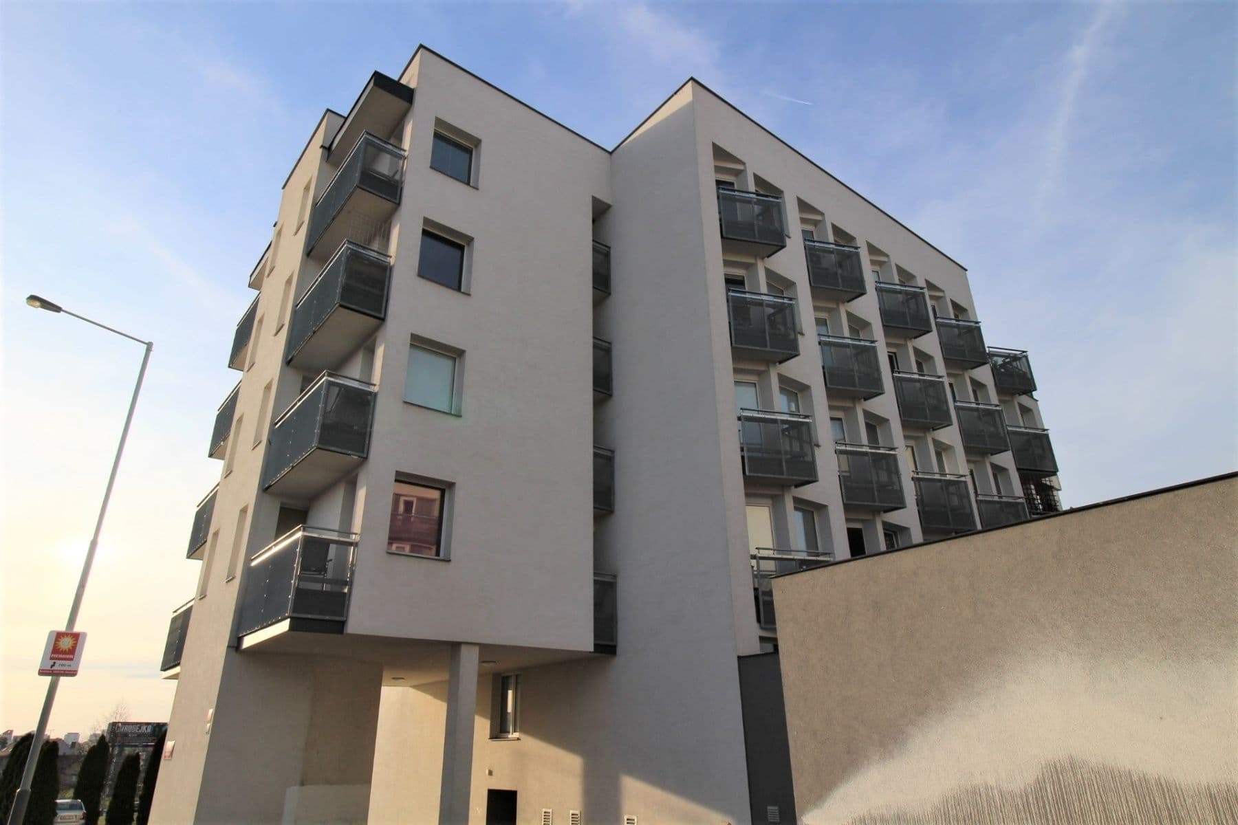 Prenájom bytu 1-izbový 23 m², Hornoměcholupská, Praha, Praha Prenájom bytu 1-izbový 23 m², Hornoměcholupská, Praha, Praha