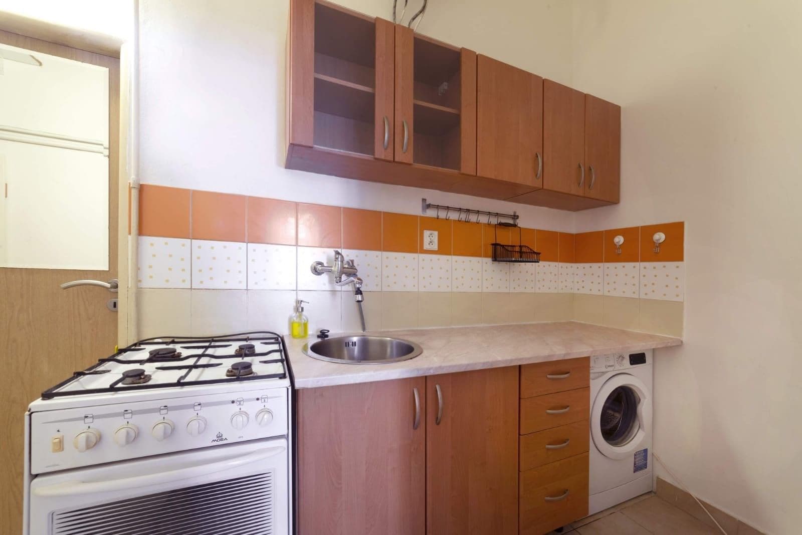Prenájom bytu 1-izbový 27 m², Hartigova, Praha, Praha Prenájom bytu 1-izbový 27 m², Hartigova, Praha, Praha