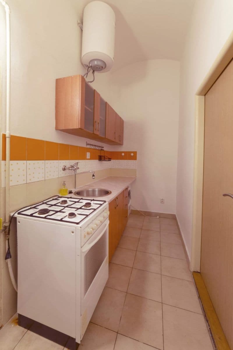 Prenájom bytu 1-izbový 27 m², Hartigova, Praha, Praha Prenájom bytu 1-izbový 27 m², Hartigova, Praha, Praha