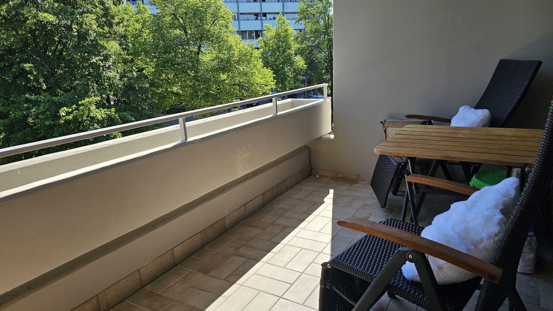 Prenájom bytu 3-izbový 61 m², München, Bavorsko Prenájom bytu 3-izbový 61 m², München, Bavorsko