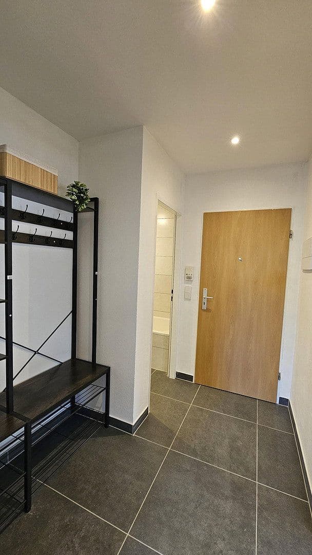 Prenájom bytu 3-izbový 61 m², München, Bavorsko Prenájom bytu 3-izbový 61 m², München, Bavorsko