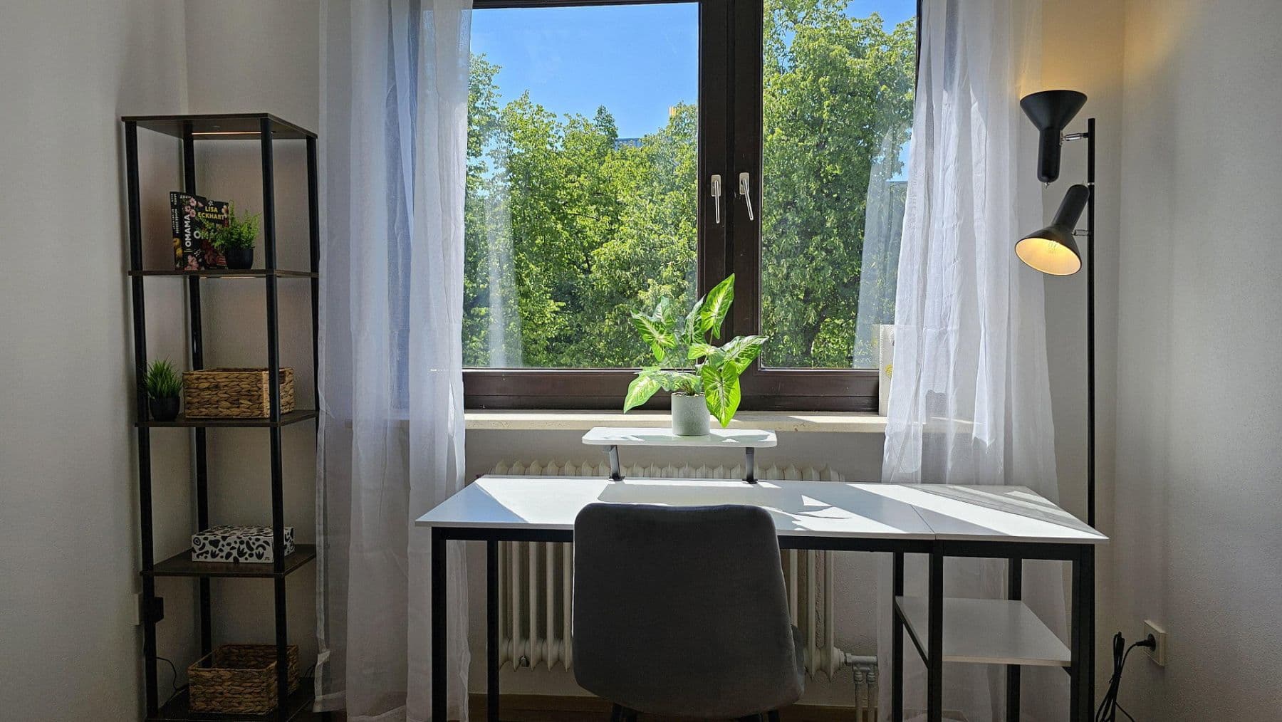 Prenájom bytu 3-izbový 61 m², München, Bavorsko Prenájom bytu 3-izbový 61 m², München, Bavorsko