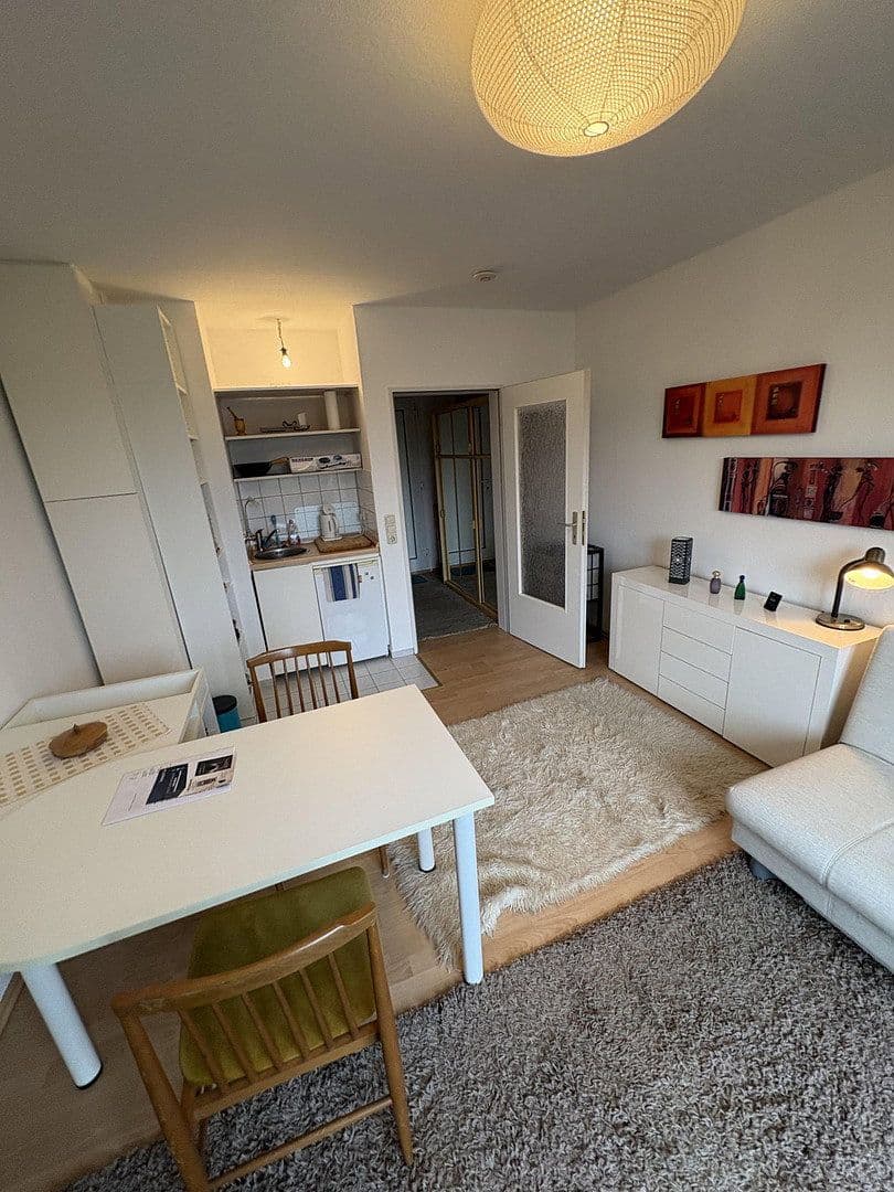 Prenájom bytu 1-izbový 26 m², Essen, Severné Porýnie - Westfálsko Prenájom bytu 1-izbový 26 m², Essen, Severné Porýnie - Westfálsko