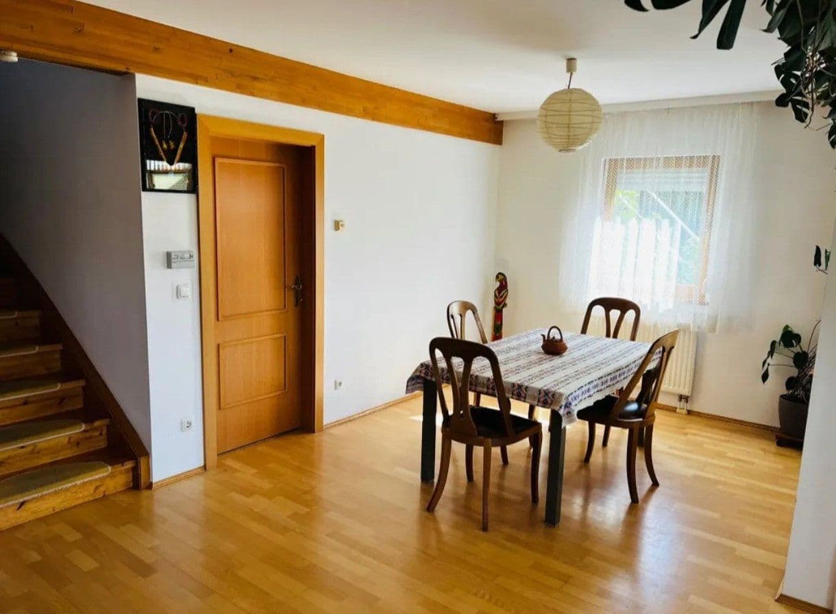 Predaj domu 130 m², pozemok 898 m², Rohrbach-Berg, Horné Rakúsko Predaj domu 130 m², pozemok 898 m², Rohrbach-Berg, Horné Rakúsko