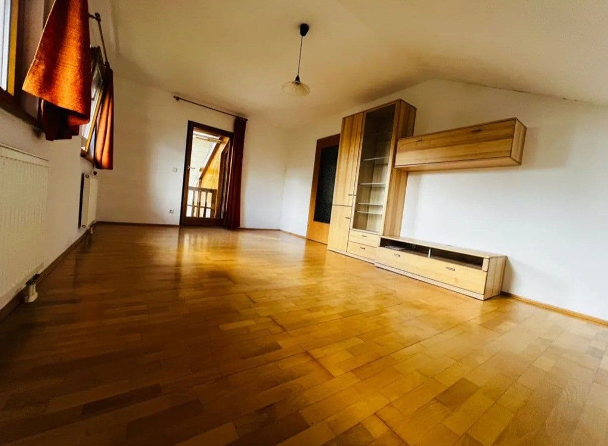 Predaj domu 130 m², pozemok 898 m², Rohrbach-Berg, Horné Rakúsko Predaj domu 130 m², pozemok 898 m², Rohrbach-Berg, Horné Rakúsko