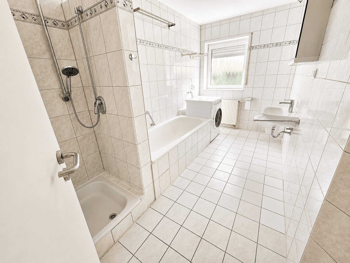 Prenájom bytu 2-izbový 64 m², Leimen, Bádensko-Wurttembersko Prenájom bytu 2-izbový 64 m², Leimen, Bádensko-Wurttembersko