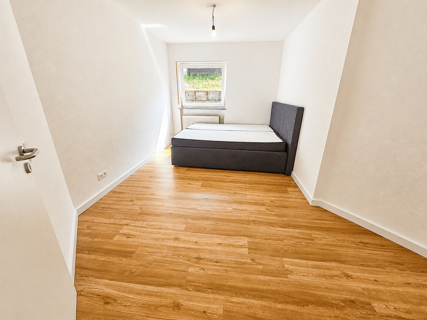Prenájom bytu 2-izbový 64 m², Leimen, Bádensko-Wurttembersko Prenájom bytu 2-izbový 64 m², Leimen, Bádensko-Wurttembersko