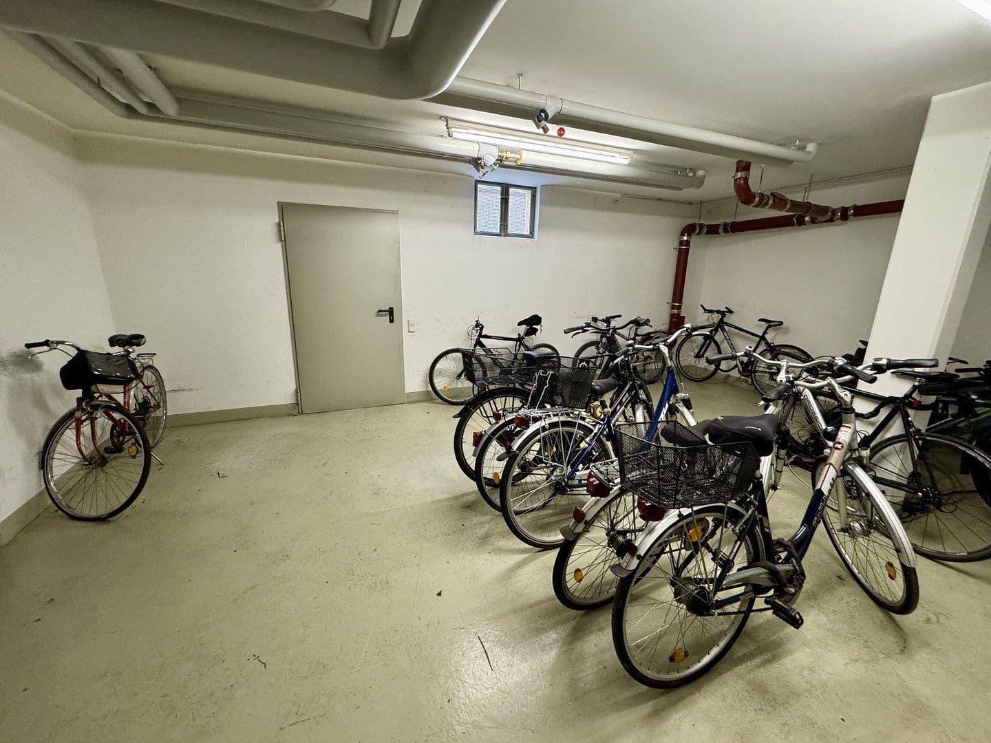 Predaj bytu 3-izbový 81 m², Karl-Richter-Str. 12, München, Bavorsko Predaj bytu 3-izbový 81 m², Karl-Richter-Str. 12, München, Bavorsko