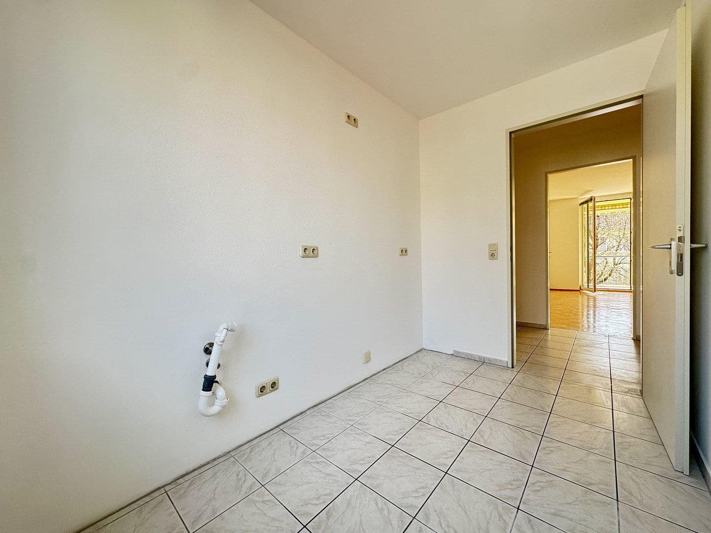 Predaj bytu 3-izbový 81 m², Karl-Richter-Str. 12, München, Bavorsko Predaj bytu 3-izbový 81 m², Karl-Richter-Str. 12, München, Bavorsko