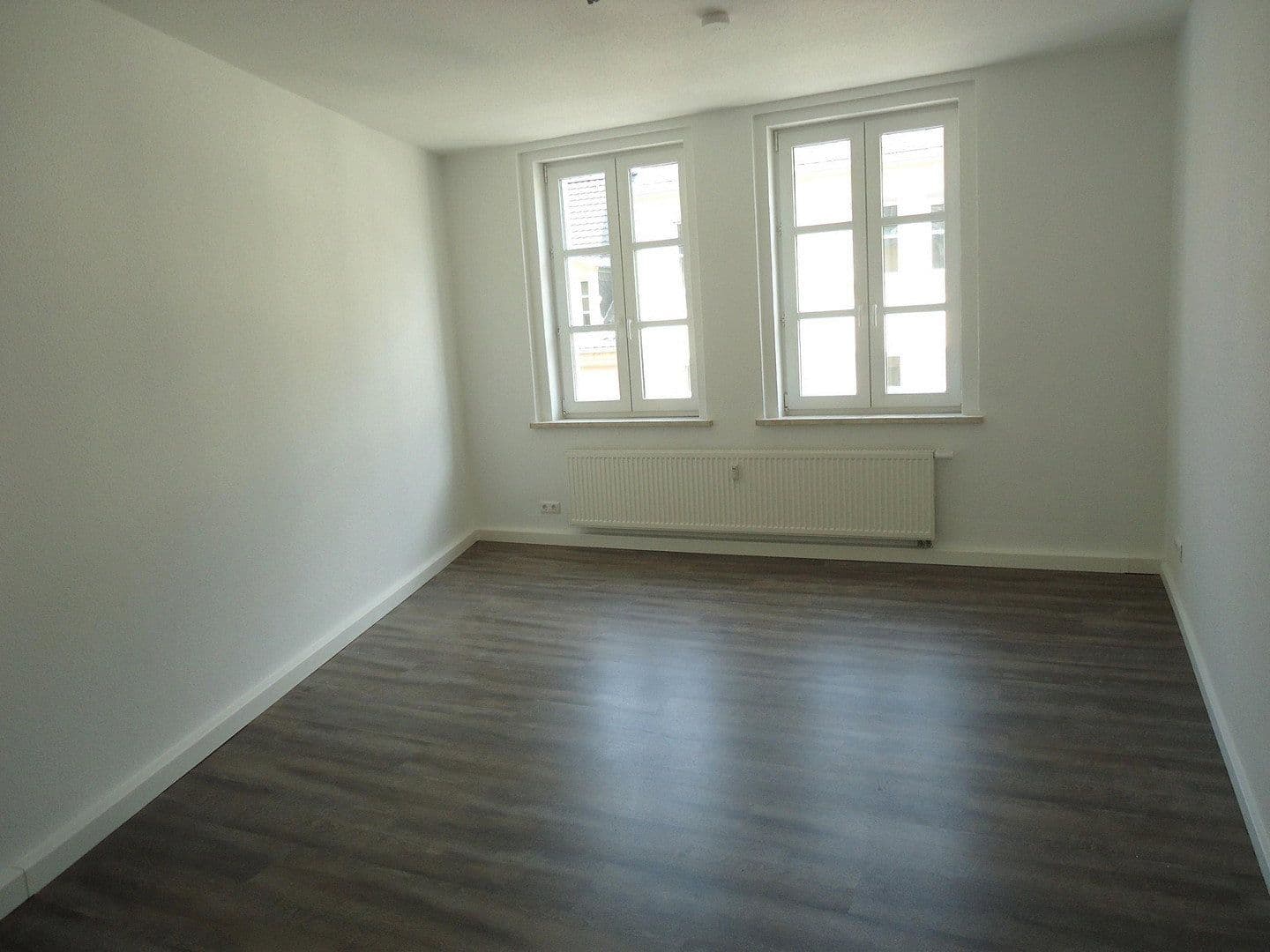 Prenájom bytu 2-izbový 86 m², Äußere Plauensche Str. 5, Zwickau, Sasko Prenájom bytu 2-izbový 86 m², Äußere Plauensche Str. 5, Zwickau, Sasko