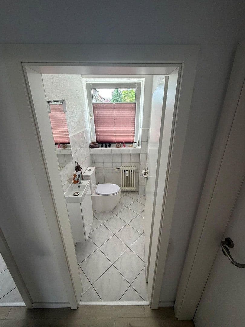 Prenájom bytu 3-izbový 78 m², Stettiner Str. 2, Horn-Bad Meinberg, Severné Porýnie - Westfálsko Prenájom bytu 3-izbový 78 m², Stettiner Str. 2, Horn-Bad Meinberg, Severné Porýnie - Westfálsko