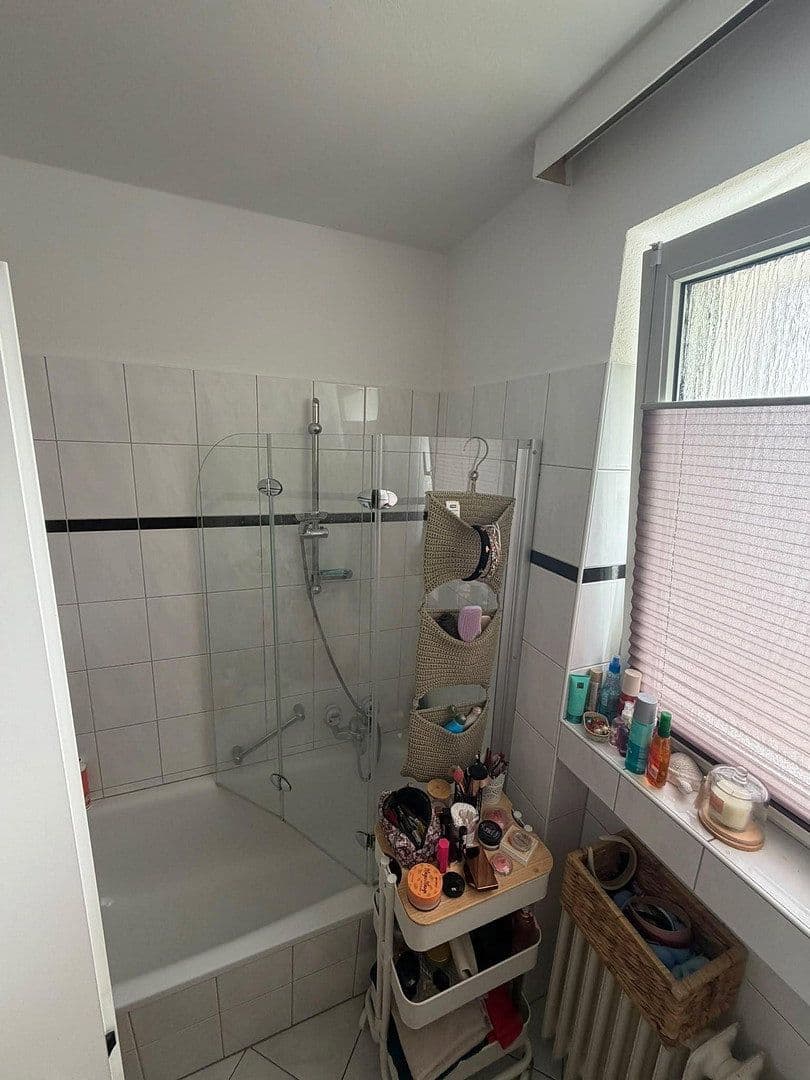 Prenájom bytu 3-izbový 78 m², Stettiner Str. 2, Horn-Bad Meinberg, Severné Porýnie - Westfálsko Prenájom bytu 3-izbový 78 m², Stettiner Str. 2, Horn-Bad Meinberg, Severné Porýnie - Westfálsko