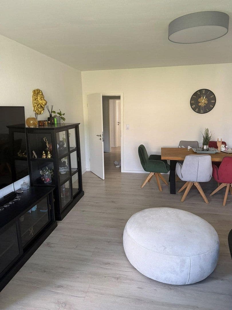 Prenájom bytu 3-izbový 78 m², Stettiner Str. 2, Horn-Bad Meinberg, Severné Porýnie - Westfálsko Prenájom bytu 3-izbový 78 m², Stettiner Str. 2, Horn-Bad Meinberg, Severné Porýnie - Westfálsko