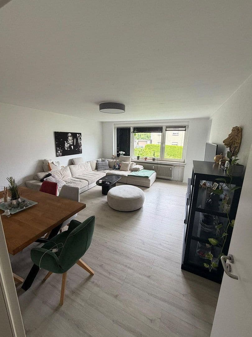 Prenájom bytu 3-izbový 78 m², Stettiner Str. 2, Horn-Bad Meinberg, Severné Porýnie - Westfálsko Prenájom bytu 3-izbový 78 m², Stettiner Str. 2, Horn-Bad Meinberg, Severné Porýnie - Westfálsko