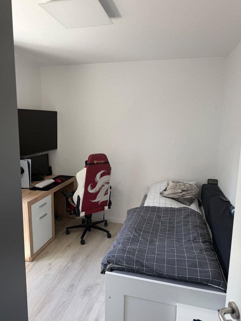 Prenájom bytu 3-izbový 78 m², Stettiner Str. 2, Horn-Bad Meinberg, Severné Porýnie - Westfálsko Prenájom bytu 3-izbový 78 m², Stettiner Str. 2, Horn-Bad Meinberg, Severné Porýnie - Westfálsko