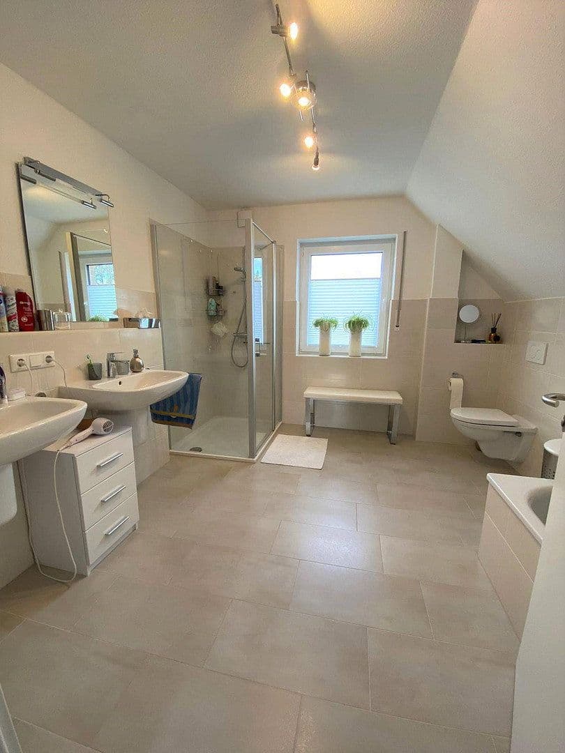 Prenájom domu 127 m², pozemok 466 m², Emstek, Dolné Sasko Prenájom domu 127 m², pozemok 466 m², Emstek, Dolné Sasko