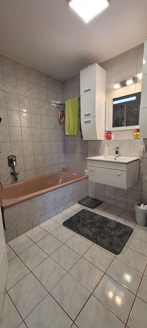 Predaj bytu 3-izbový 83 m², Aalenerstraße 24, Leonberg, Bádensko-Wurttembersko Predaj bytu 3-izbový 83 m², Aalenerstraße 24, Leonberg, Bádensko-Wurttembersko