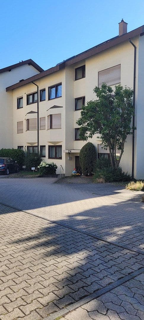 Predaj bytu 3-izbový 83 m², Aalenerstraße 24, Leonberg, Bádensko-Wurttembersko Predaj bytu 3-izbový 83 m², Aalenerstraße 24, Leonberg, Bádensko-Wurttembersko