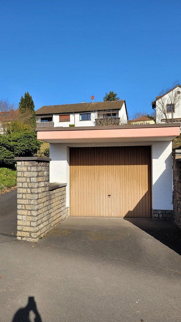 Predaj domu 143 m², pozemok 881 m², Aschaffenburg, Bavorsko Predaj domu 143 m², pozemok 881 m², Aschaffenburg, Bavorsko