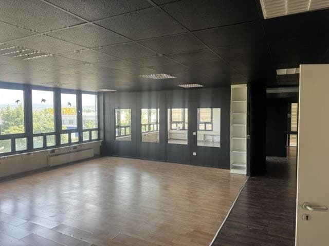 Prenájom kancelárie 500 m², Carl-Zeiss-Straße 10, Koblenz, Porýnie-Falcko Prenájom kancelárie 500 m², Carl-Zeiss-Straße 10, Koblenz, Porýnie-Falcko