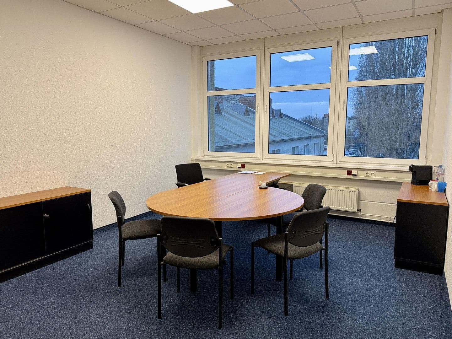 Prenájom kancelárie 31 m², Seeburger Str. 25 A, Berlin, Berlín Prenájom kancelárie 31 m², Seeburger Str. 25 A, Berlin, Berlín
