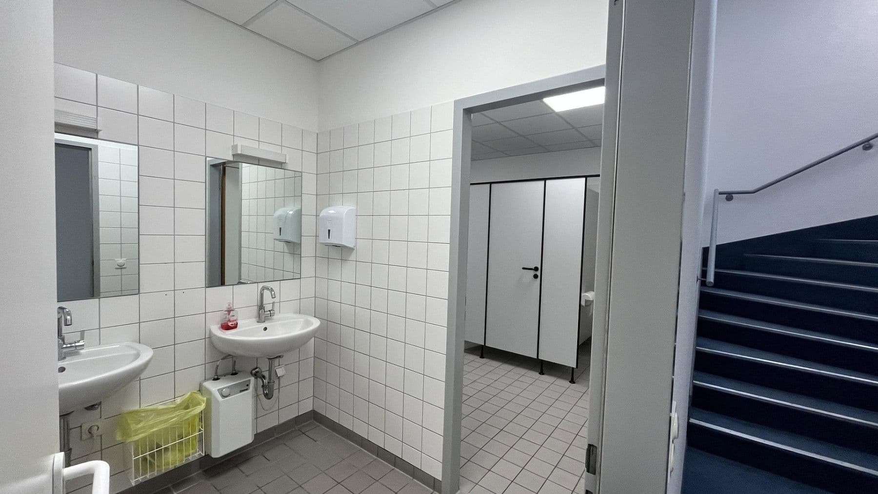 Prenájom kancelárie 31 m², Seeburger Str. 25 A, Berlin, Berlín Prenájom kancelárie 31 m², Seeburger Str. 25 A, Berlin, Berlín