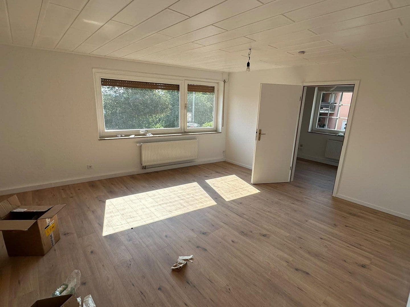 Prenájom bytu 2-izbový 73 m², Naheweinstrasse 66, Laubenheim, Porýnie-Falcko Prenájom bytu 2-izbový 73 m², Naheweinstrasse 66, Laubenheim, Porýnie-Falcko