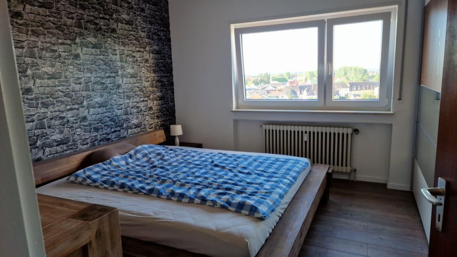 Prenájom bytu 2-izbový 71 m², Berlinallee 13, Hockenheim, Bádensko-Wurttembersko Prenájom bytu 2-izbový 71 m², Berlinallee 13, Hockenheim, Bádensko-Wurttembersko