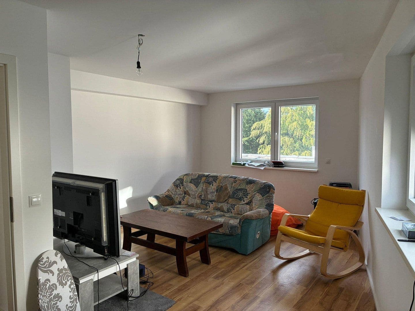 Prenájom bytu 5-izbový 94 m², Bonn, Severné Porýnie - Westfálsko Prenájom bytu 5-izbový 94 m², Bonn, Severné Porýnie - Westfálsko