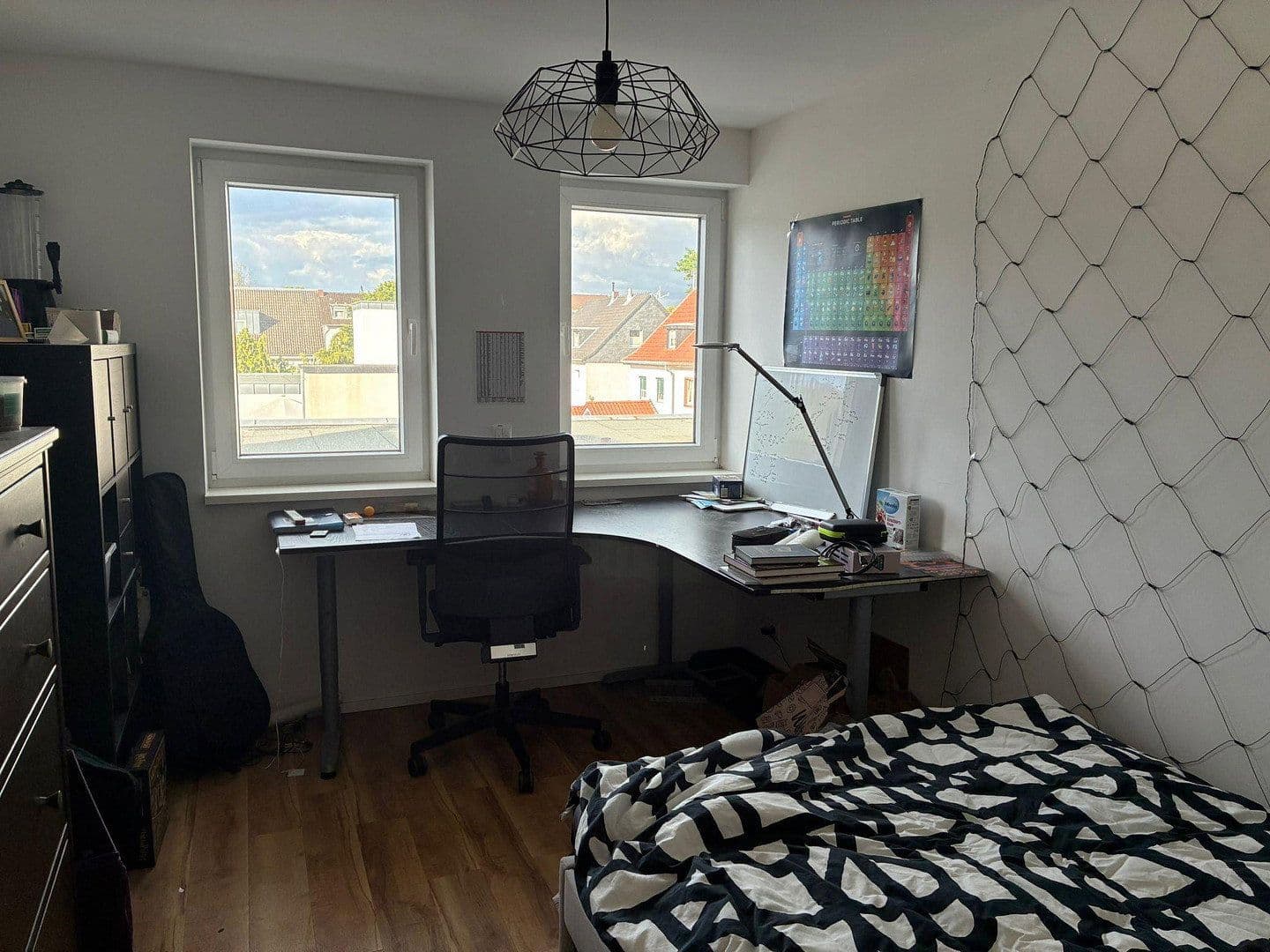 Prenájom bytu 5-izbový 94 m², Bonn, Severné Porýnie - Westfálsko Prenájom bytu 5-izbový 94 m², Bonn, Severné Porýnie - Westfálsko