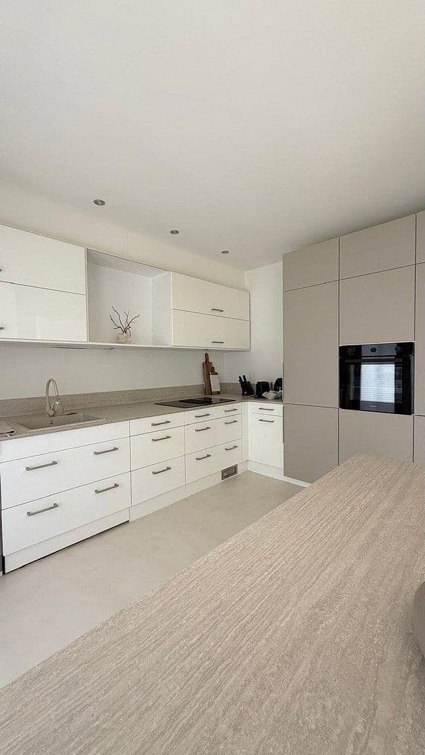 Predaj domu 346 m², pozemok 680 m², Pulheim, Severné Porýnie - Westfálsko Predaj domu 346 m², pozemok 680 m², Pulheim, Severné Porýnie - Westfálsko