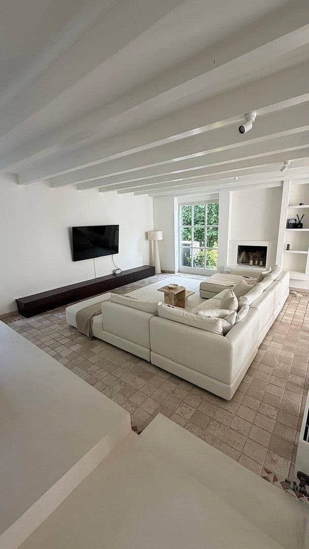 Predaj domu 346 m², pozemok 680 m², Pulheim, Severné Porýnie - Westfálsko Predaj domu 346 m², pozemok 680 m², Pulheim, Severné Porýnie - Westfálsko
