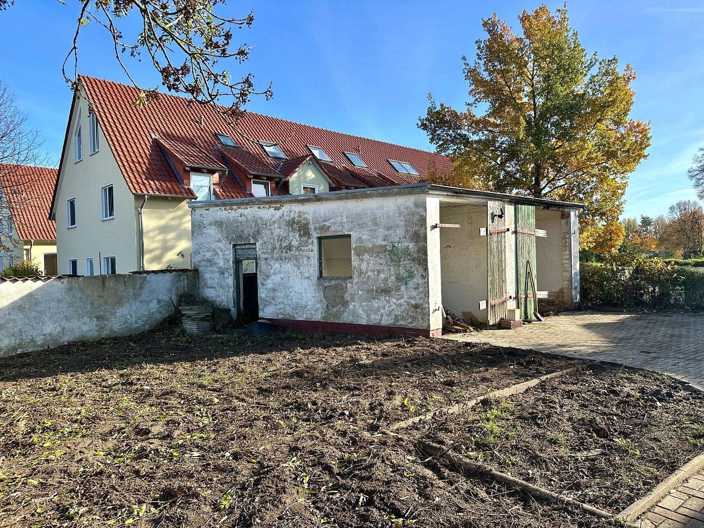 Predaj domu 149 m², pozemok 747 m², Rathausstraße 48a, Giesen, Dolné Sasko Predaj domu 149 m², pozemok 747 m², Rathausstraße 48a, Giesen, Dolné Sasko