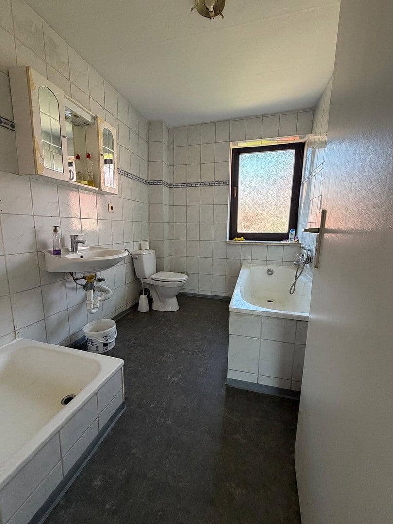 Prenájom bytu 3-izbový 84 m², Untere Mühlenstr. 5, Langelsheim, Dolné Sasko Prenájom bytu 3-izbový 84 m², Untere Mühlenstr. 5, Langelsheim, Dolné Sasko